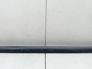 Уплотнитель стекла Nissan Almera N16 2000, 2.2 л., DTi, YD22DDT, дизель, 5МКПП, серебристый, хетчбэк 5 дв., передний привод, 828214M500