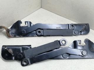 кронштейн (крепление) Opel Zafira 1 поколение (A) [рестайлинг] 2004, 2.2 л., Y 22 DTR, дизель, 5МКПП, серебристый, минивэн, передний привод, 90589005, 90588992