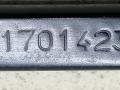 щеткодержатель (поводок стеклоочистителя, дворник) Fiat Grande Punto 1 поколение 2006, 1.3 л., дизель, 5МКПП, салатовый, хетчбэк 5 дв., передний привод, 51701423 - фото №3