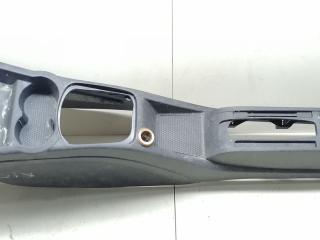консоль салона Fiat Grande Punto 1 поколение 2006, 1.3 л., дизель, 5МКПП, салатовый, хетчбэк 5 дв., передний привод