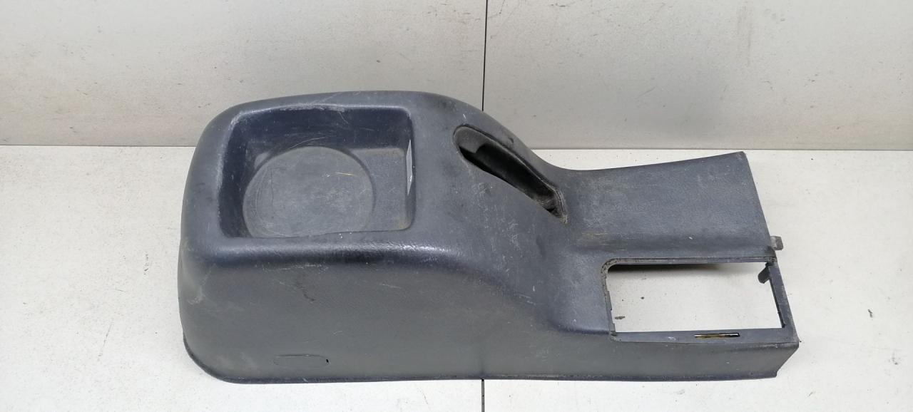 подлокотник Daewoo Lanos T100 1999, 1.5 л., i, бензин, 5МКПП, бордовый, хетчбэк 5 дв., передний привод, 96303081 - фото №1