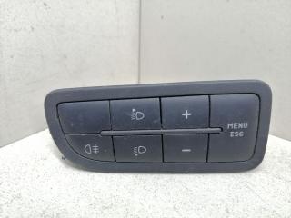кнопка (выключатель) Fiat Grande Punto 1 поколение 2006, 1.3 л., дизель, 5МКПП, салатовый, хетчбэк 5 дв., передний привод, 735367268, 61045900, 735367269, 61046000