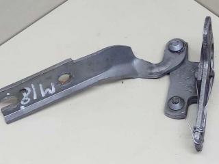 петля капота правая Citroen C5 1 поколение 2001, 2.2 л., HDi, 4HX (DW12TED4/FAP), дизель, 5МКПП, серебристый, универсал, передний привод, 791335
