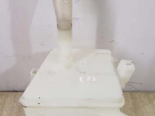 бачок омывателя Nissan Primera P11 2000, 2.0 л., CD20T, дизель, МКПП, зеленый, хетчбэк 5 дв., передний привод, 28910-2F710, 28910-2F010, 289102F000, 289102F700, 2891370J00