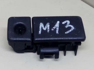 ручка бардачка Subaru Legacy 2 поколение 1998, 2.0 л., i, EJ20, бензин, МКПП, серебристый, универсал, полный привод