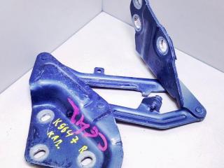 петля капота правая Volkswagen Touareg 1 поколение 2005, 3.2 л., i, BMX, бензин, АКПП, серый, внедорожник 5 дв., полный привод, 7L6823302A, 7L6823302