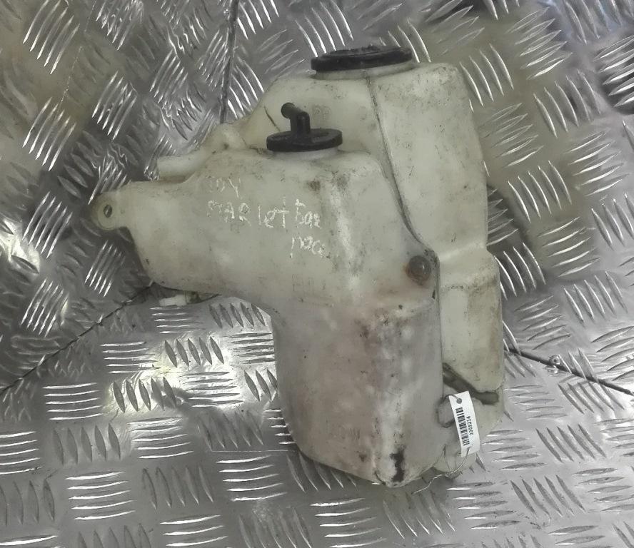 бачок омывателя Toyota Starlet 80 series 1995 - фото №1