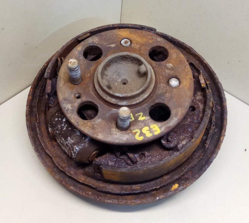 ступица задняя правая Hyundai Getz 1 поколение 2004, 1.6 л., i, G4ED, бензин, МКПП, синий, хетчбэк 5 дв., передний привод, 527501C000, 527501C100 - фото №1