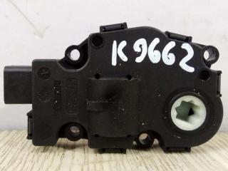 моторчик заслонки печки Mercedes-Benz R-Класс W251 V251.165 2006, 3.5 л., i, M 272.967, бензин, АКПП, бордовый, минивэн, полный привод, EFB336