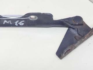 петля капота правая Mitsubishi Galant 8 поколение EA2W 1998, 2.0 л., i, 4G63 (SOHC 16V), бензин, АКПП, темно-серый, универсал, передний привод, MB401250