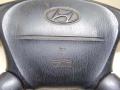 подушка безопасности водителя Hyundai H-1 Starex 2001, 2.5 л., DT, D4BH, дизель, 5МКПП, белый, микроавтобус, задний привод, 561604A010LK - фото №3