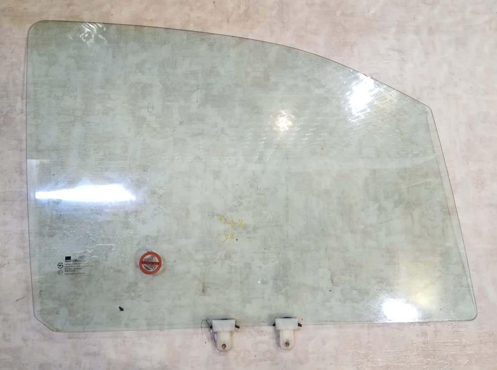 стекло двери передней правой Hyundai H-1 Starex 2001, 2.5 л., DT, D4BH, дизель, МКПП, белый, микроавтобус, задний привод, 824204A010 - фото №1