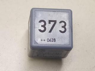 блок управления вентилятором (реле) Audi Q7 4L 2006, 8D0951253A