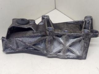 кронштейн двигателя Renault Espace 4 поколение 2005, 2.2 л., DCi, G9T 742, дизель, МКПП, минивэн, передний привод, 8200526444