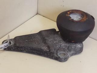 кронштейн двигателя Volkswagen Passat B5 [рестайлинг] 2003, 2.5 л., дизель, МКПП, черный, универсал, передний привод, 8D0199339