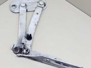 петля капота правая Fiat Scudo 1 поколение 2002, 1.9 л., D, WJY (DW8B), дизель, 5МКПП, белый, фургон, передний привод