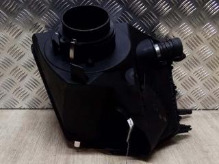 корпус воздушного фильтра Audi A6 4F/C6 2005, 3.2 л., i, BKH, бензин, АКПП, серебристый, седан, передний привод, 4F0133835G