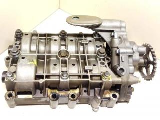 насос масляный Citroen C5 1 поколение 2001, 2.2 л., HDi, 4HX (DW12TED4/FAP), дизель, 5МКПП, серебристый, универсал, передний привод, 9636898380