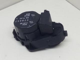 моторчик заслонки печки BMW 7 серия E65/E66/E67 E65 2003, 4.4 л., i, M62 B44 (448S1), бензин, АКПП, черный, седан, задний привод, 6911825