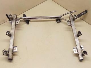 топливная рампа Audi A6 4A/C4 1997, 2.4 л., i, бензин, 078133681AJ