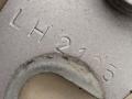 петля крышки багажника Audi A6 4F/C6 2005, 3.2 л., i, BKH, бензин, АКПП, серебристый, седан, передний привод, 4F5827301 - фото №2