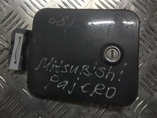 лючок топливного бака Mitsubishi Pajero 2 поколение [рестайлинг] 1998