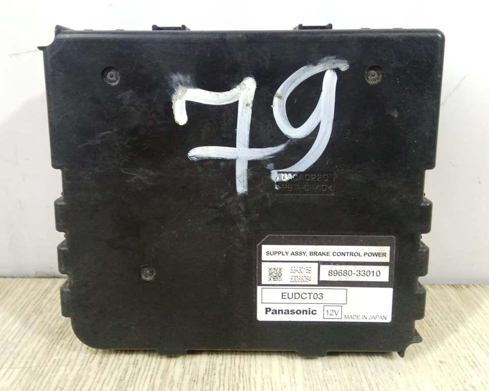 Блок управления ABS/ESP Toyota Prius 2 поколение 2005, 1.5 л., бензин, АКПП, черный, хетчбэк 5 дв., передний привод, 89680-33010 - фото №1