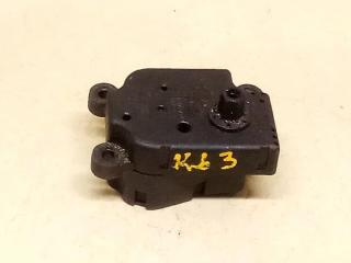моторчик заслонки печки Mercedes-Benz A-Класс W168 V168.109 2001, 1.7 л., CDi, OM 668.942, дизель, 5МКПП, красный, хетчбэк 5 дв., передний привод, A1688204242, VALEO