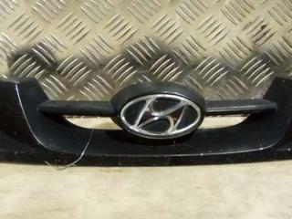 решетка радиатора Hyundai H-1 Starex 2001, 2.5 л., DT, D4BH, дизель, 5МКПП, белый, микроавтобус, задний привод, 865604A500