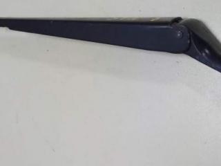 щеткодержатель (поводок стеклоочистителя, дворник) Peugeot 206 1 поколение 2001, 1.4 л., i, KFX (TU3JP), бензин, 5МКПП, серебристый, хетчбэк 5 дв., передний привод, 6429R9