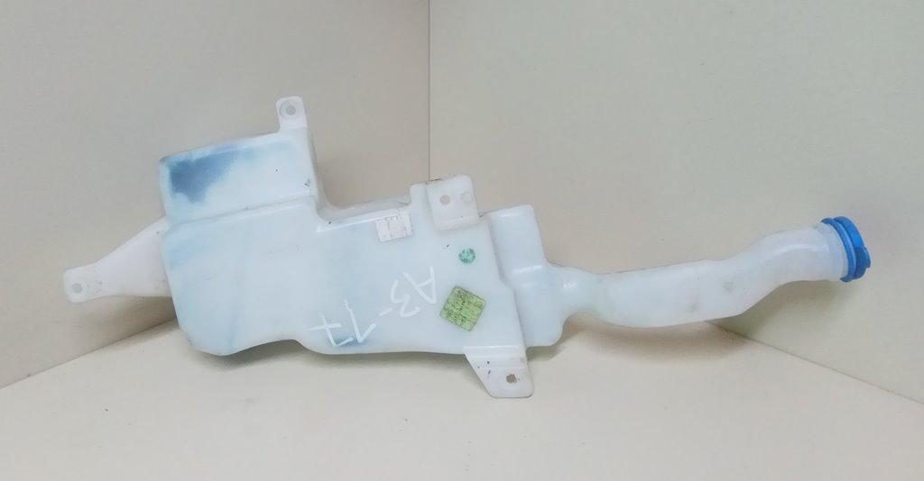 бачок омывателя Suzuki SX4 1 поколение 2009, 38400-79J - фото №1