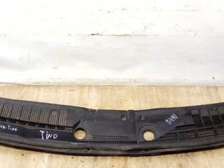 дождевик Nissan Almera Tino V10 2002