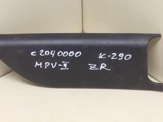 пластик Mazda MPV LW 2000, 2.0 л., дизель, МКПП, серебристый, минивэн, передний привод