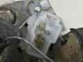 замок двери передней левой Mazda 626 GE 1991, 2.0 л., i, бензин, АКПП, передний привод, GA7C-59-310B - фото №3