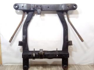 балка подвески передняя (подрамник) Kia Carnival 1 поколение [рестайлинг] 2003, 2.9 л., CRDi, дизель, МКПП, темно-зеленый, минивэн, передний привод, 0K55334800E