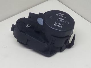 моторчик заслонки печки BMW 7 серия E65/E66/E67 E65 2003, 4.4 л., i, M62 B44 (448S1), бензин, АКПП, черный, седан, задний привод, 6908979