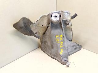 кронштейн двигателя Volkswagen Passat B5 2001, 2.0 л., i, бензин, 8D0199388G