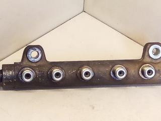 топливная рампа Renault Laguna 2 поколение 2004, 2.2 л., G9T 605, дизель, МКПП, серый, универсал, передний привод, BOSCH, 0445214042, 8200347593