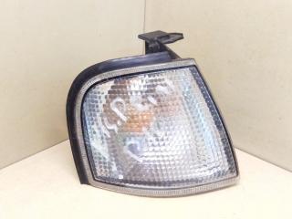 поворотник правый Nissan Primera P10 1994