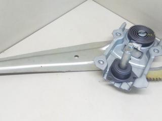 стеклоподъемник задний левый Toyota Verso-S 1 поколение P120 NSP120 2011, 1.6 л., бензин, 6МКПП, минивэн, 6980442040
