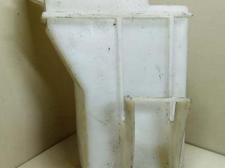 бачок омывателя Daewoo Nubira J150/J190 [рестайлинг] 2002, 2.0 л., i, T20SED, бензин, АКПП, золотистый, универсал, передний привод, 96190252