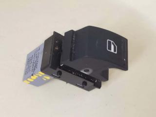 кнопка стеклоподъемника двери передней правой Volkswagen Passat B6 2008, 2.0 л., i, BPY, бензин, АКПП, серый, седан, передний привод, 3307-01S