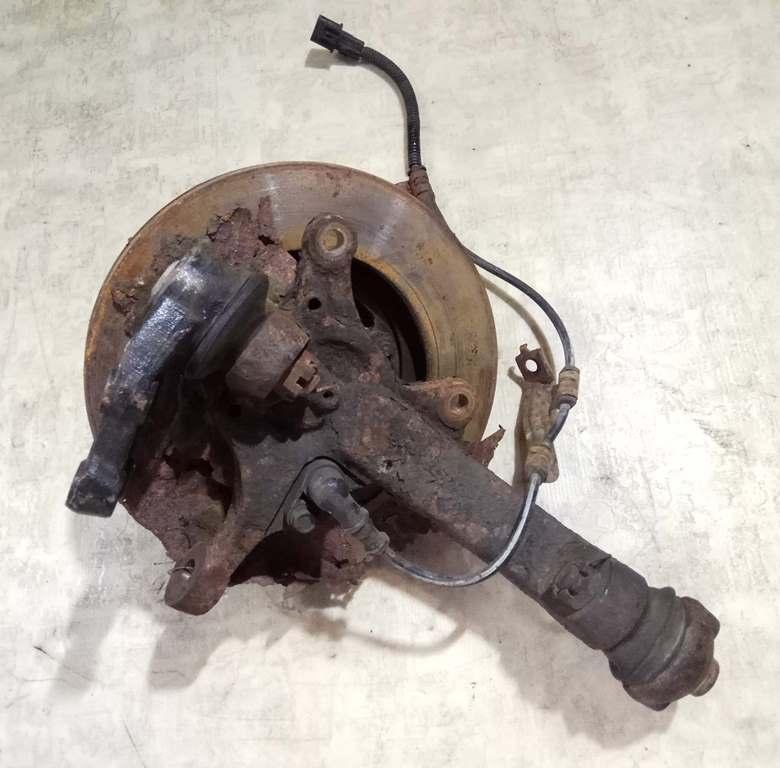 ступица передняя левая Hyundai H-1 Starex 2001, 2.5 л., DT, D4BH, дизель, МКПП, белый, микроавтобус, задний привод, 517504A900 - фото №1