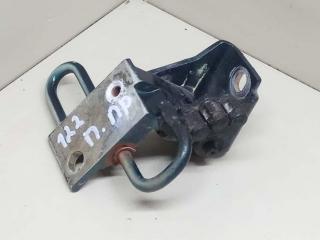 петля двери Volkswagen Passat B5 2000, 1.9 л., AJM, дизель, 5МКПП, седан, передний привод, 4B0831412B