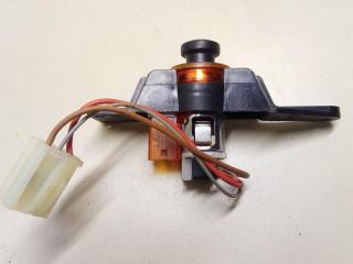 прикуриватель Volkswagen Touareg 1 поколение 2005, 3.2 л., i, BMX, бензин, АКПП, серый, внедорожник 5 дв., полный привод, 7M3919311, 3D0919309D