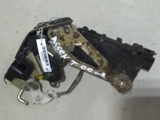 замок двери задней правой Hyundai Accent 2 поколение (LC) [рестайлинг] 2002, 1.3 л., i, бензин, хетчбэк 5 дв., 8142025030