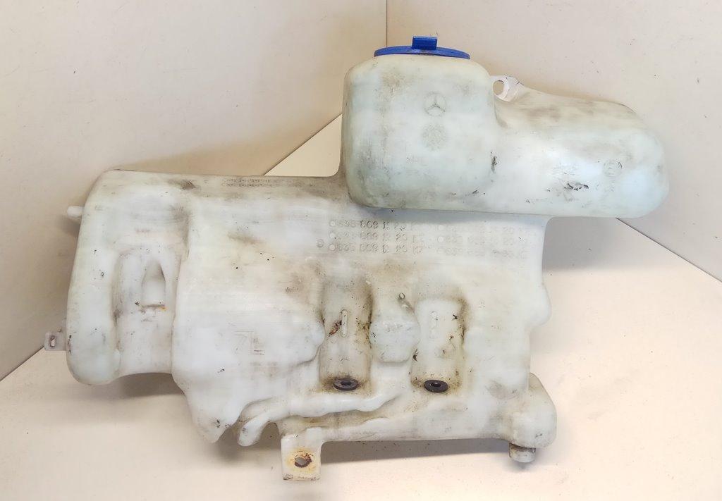 бачок омывателя Mercedes-Benz Vito W638 2002, 6388691120KZ - фото №1