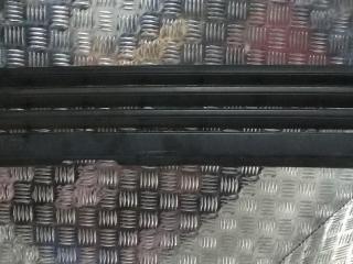 решетка радиатора Toyota Starlet 3 поколение P70 1988, 1.3 л., karb., бензин, МКПП, красный, хетчбэк 3 дв., передний привод, 5311110250