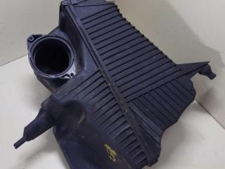 корпус воздушного фильтра Renault Scenic 2 поколение 2004, 1.9 л., F9Q 812, дизель, 6МКПП, минивэн, передний привод, 8200369775B