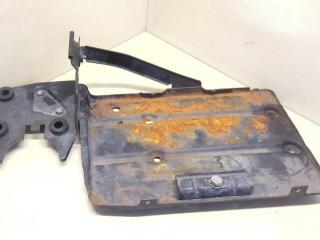полка аккумулятора Citroen Xantia 1 поколение 1995, 1.9 л., TD, DHY (XUD9TE/Y), дизель, МКПП, серебристый, универсал, передний привод, 654758